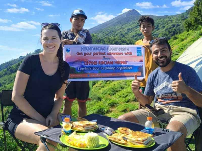 2 Days Hiking Mount Rinjani Senaru Crater Rim Sunset Point 2641m