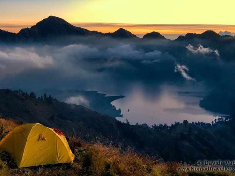 mount rinjani trekking